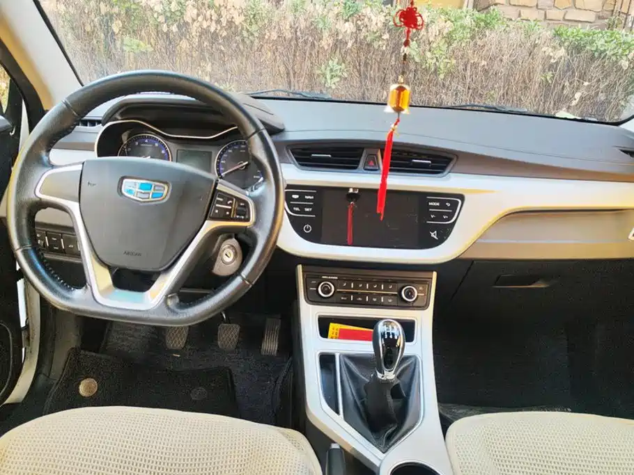 Geely Vision — миниатюра 12