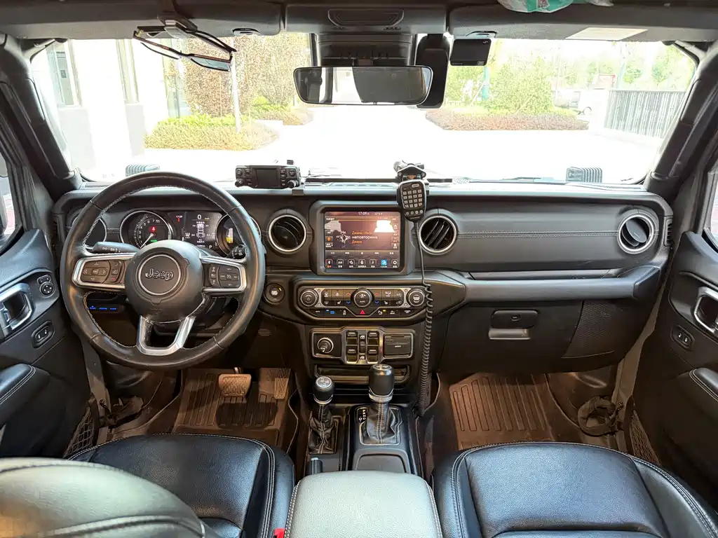 Jeep Wrangler PHEV — миниатюра 6