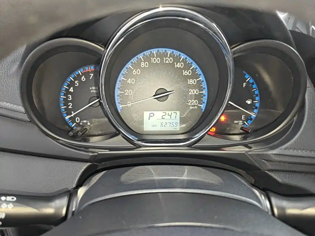 Toyota Vios FS — миниатюра 16