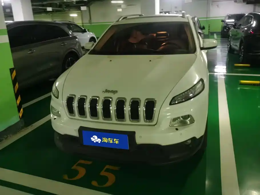 Jeep Cherokee (Import) — миниатюра 2