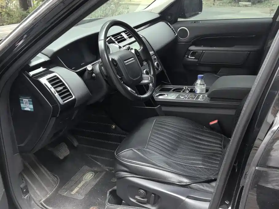 Land Rover Discovery — миниатюра 9
