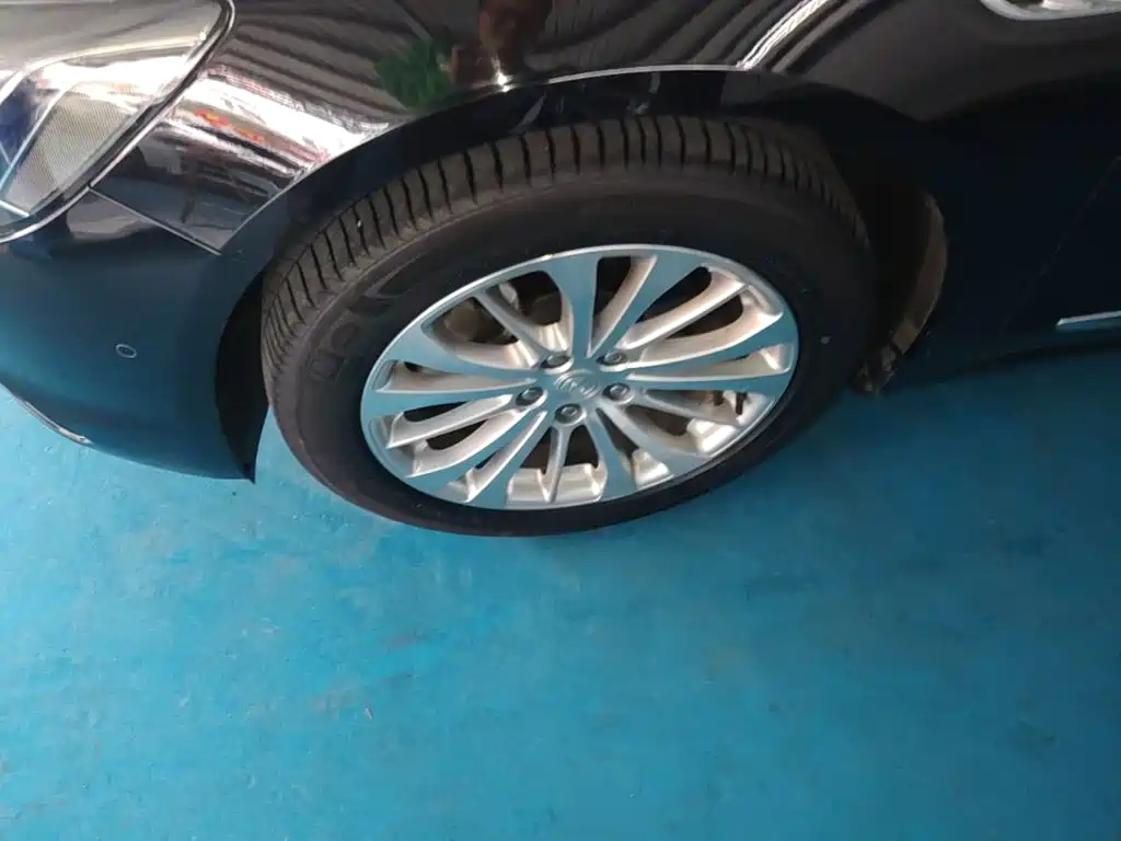 Buick LaCrosse — миниатюра 23