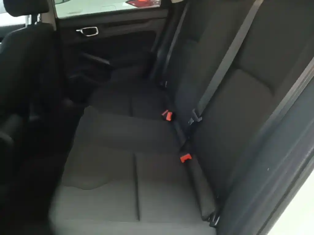 Honda Civic — миниатюра 17