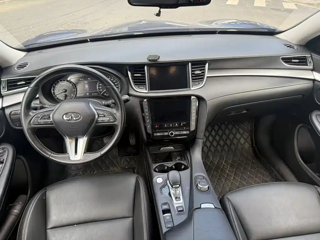 Infiniti QX50 2020 2.0T Fashion