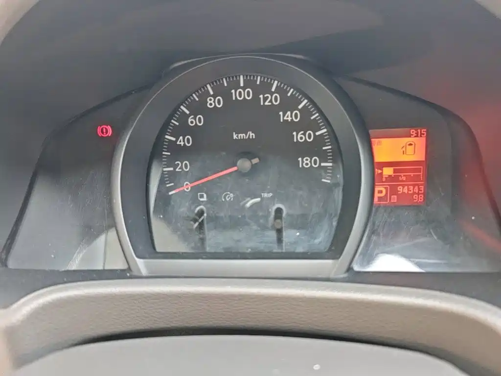 Nissan NV200 — миниатюра 12