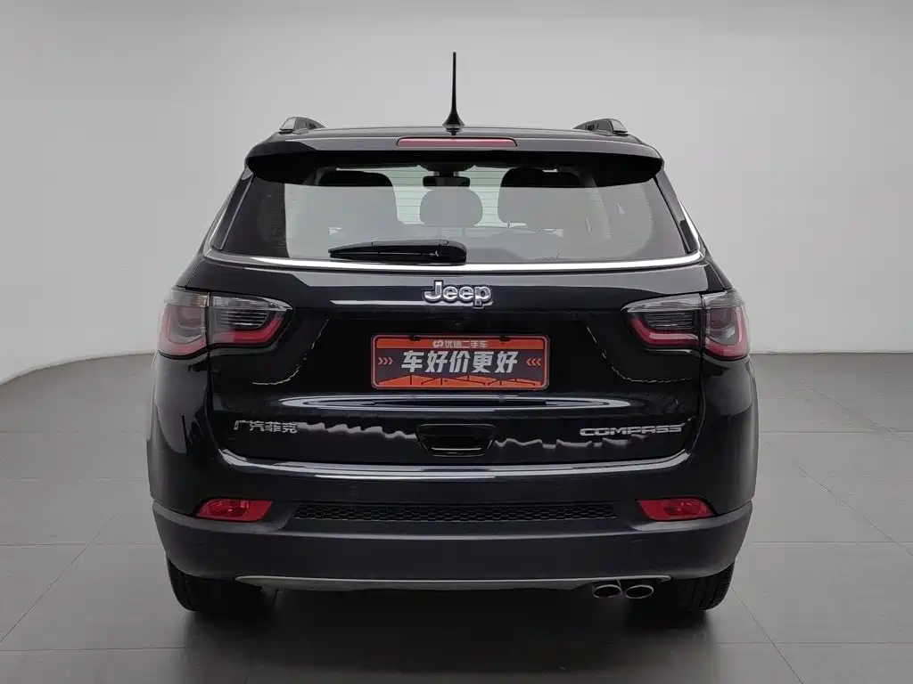 Jeep Compass — миниатюра 4