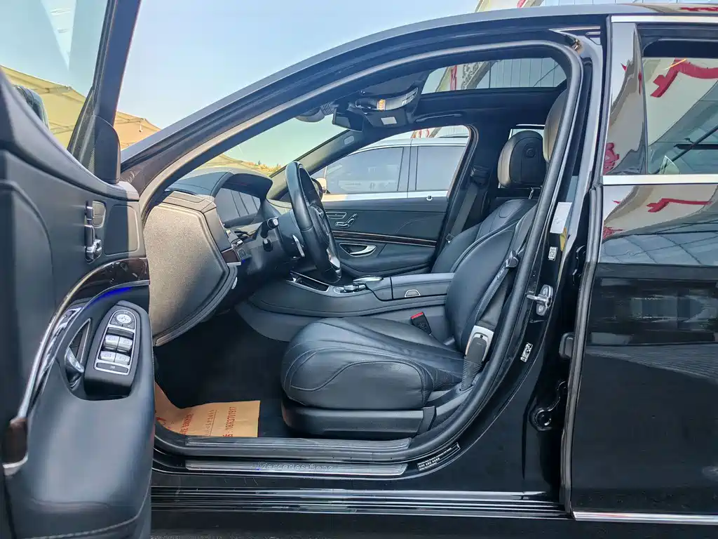 Mercedes-Benz S-Class — миниатюра 13