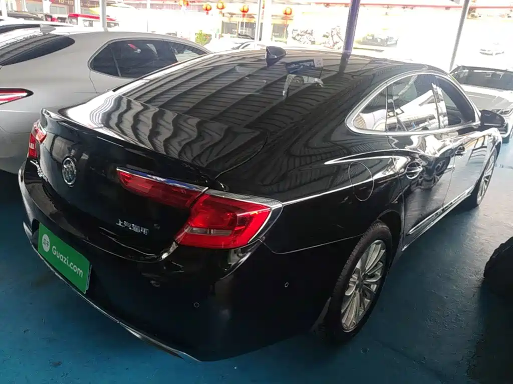 Buick LaCrosse — миниатюра 7