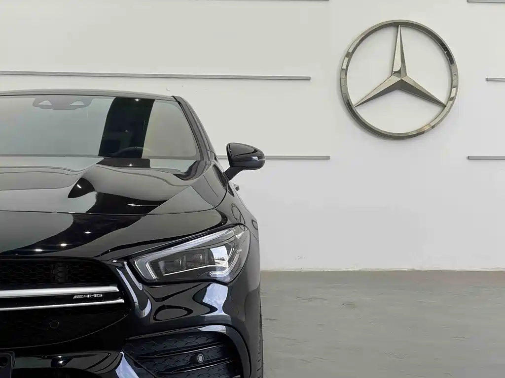 MERCEDES-BENZ CLA AMG