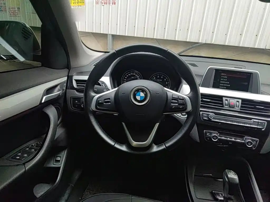 BMW X1 — миниатюра 11