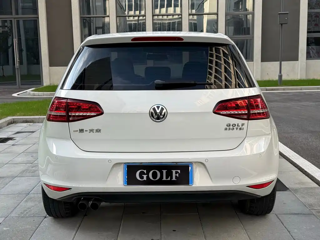 Volkswagen Golf — миниатюра 4