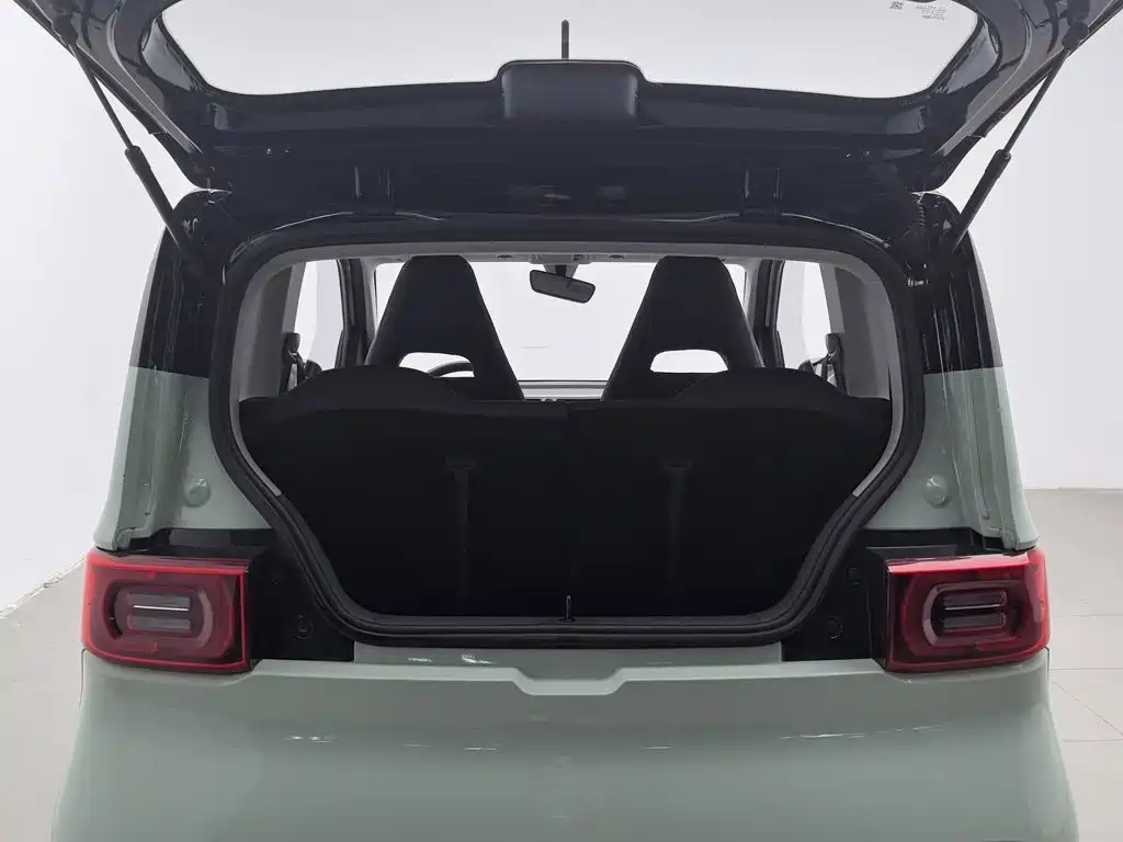 Wuling MINIEV — миниатюра 16