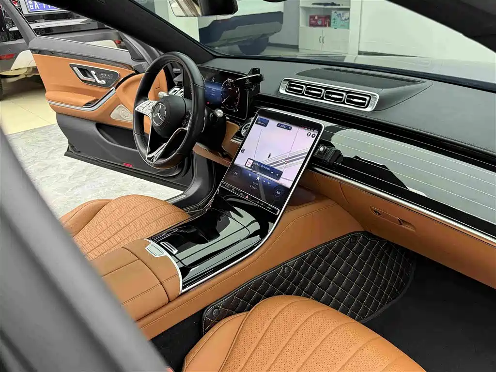 Mercedes-Benz S-Class — миниатюра 14