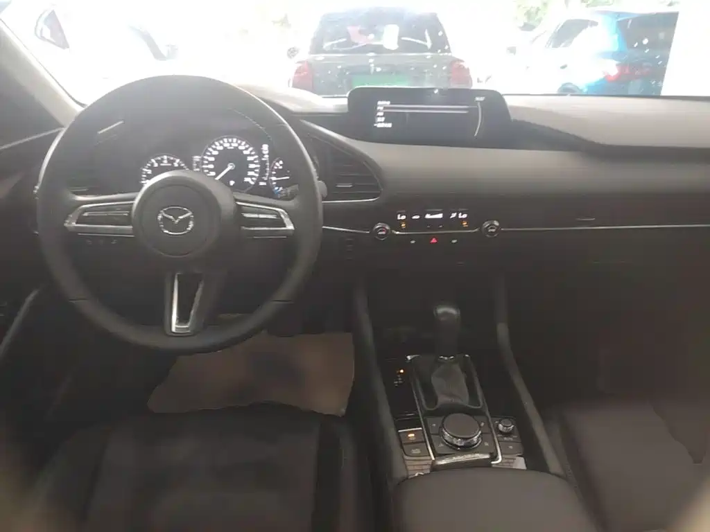Mazda 3 Axela — миниатюра 10
