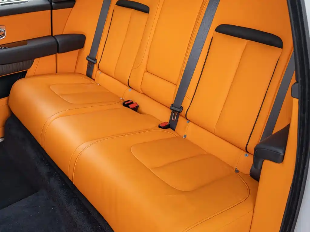 Rolls-Royce Cullinan — миниатюра 22