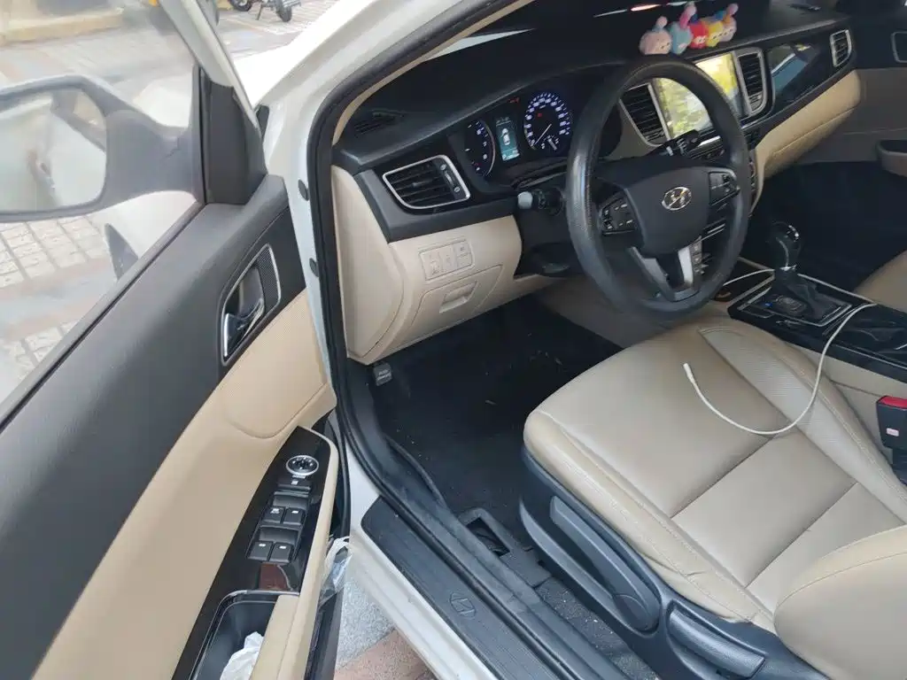 Hyundai Mistra — миниатюра 17