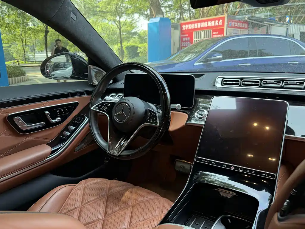 Mercedes-Benz S-Class — миниатюра 9