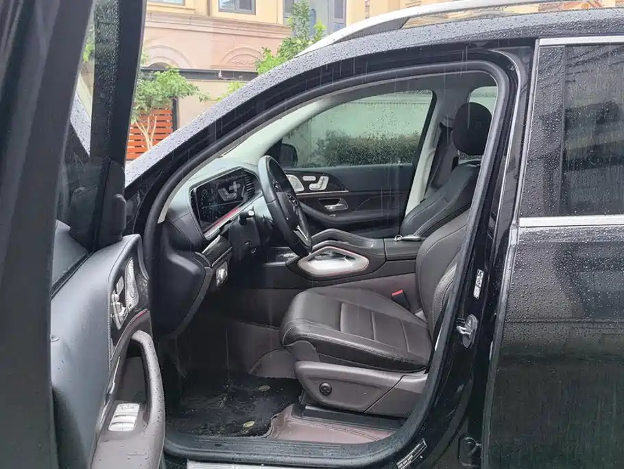 Mercedes-Benz GLS — миниатюра 9