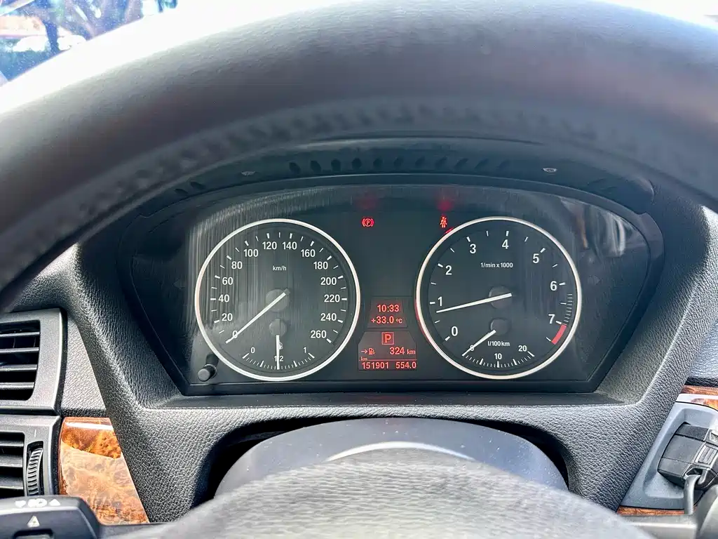 BMW X5 (Import) — миниатюра 12