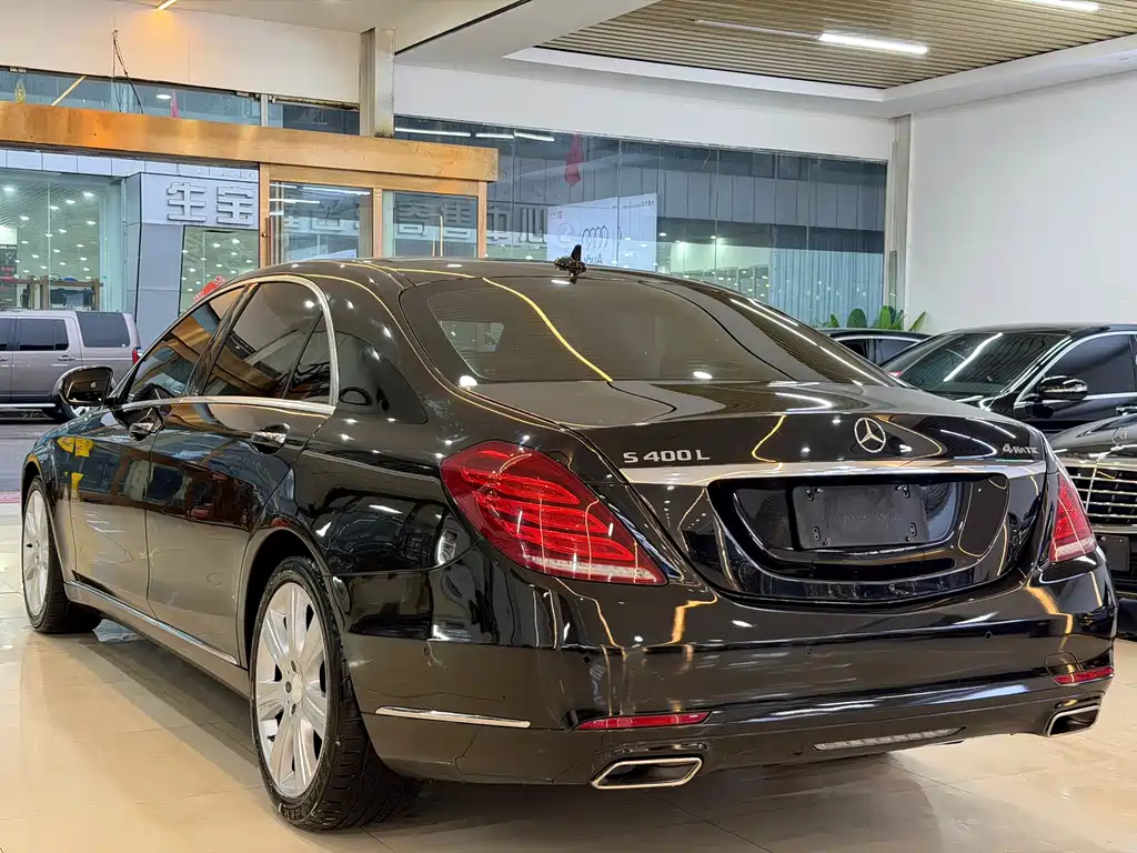 Mercedes-Benz S-Class — миниатюра 6