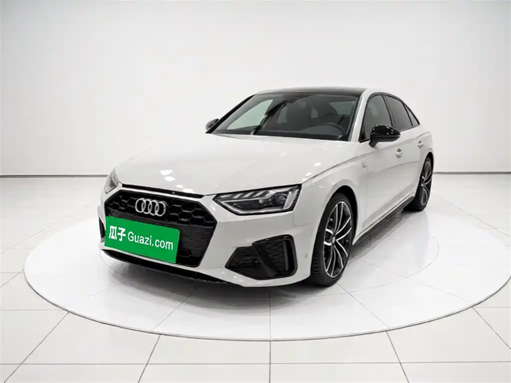 Audi A4L 2021