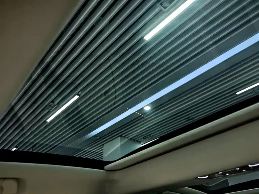 BENTLEY FLYING SPUR PLUG IN HYBRID