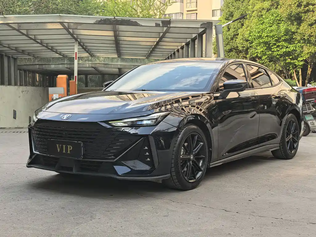 Changan UNI-V 2022