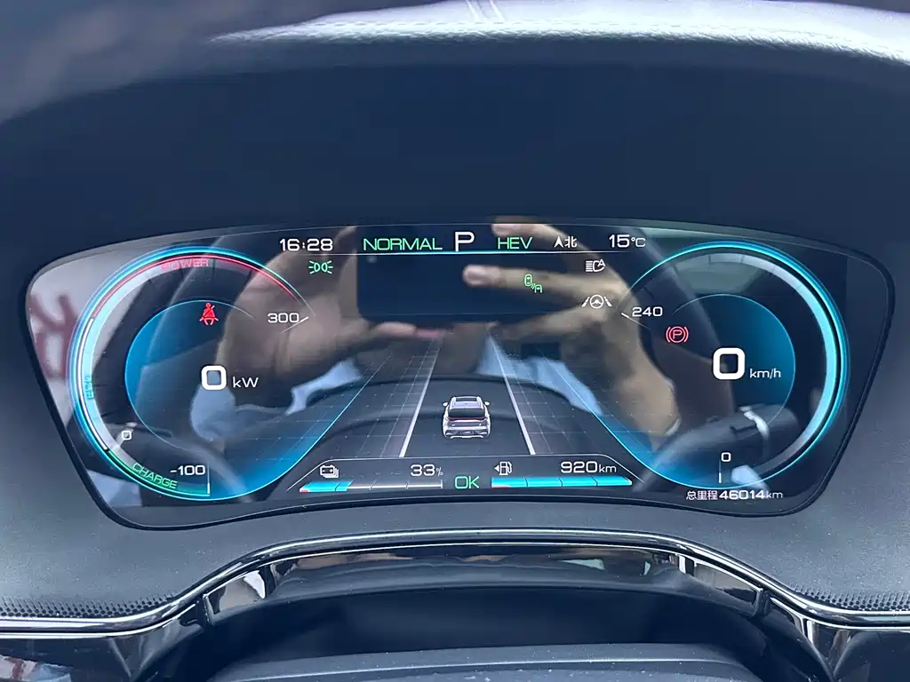 BYD Tang New Energy — миниатюра 17