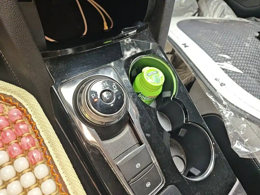 Ford Escape — миниатюра 10