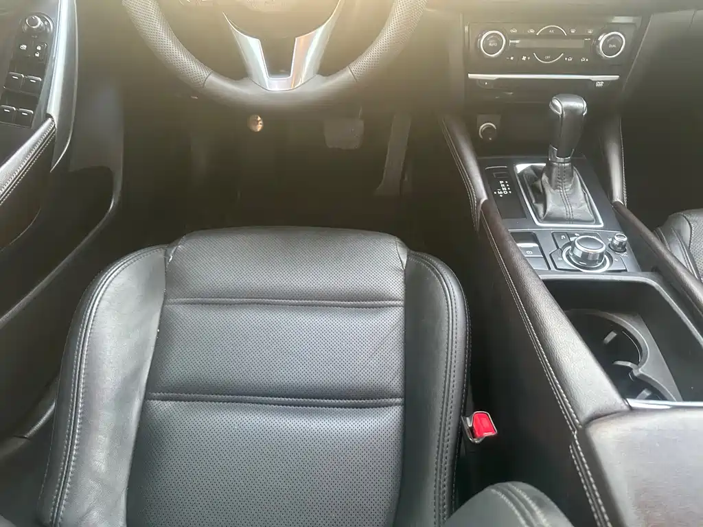 Mazda Atenza — миниатюра 5