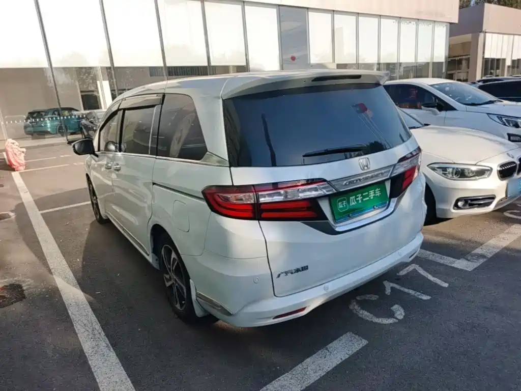 Honda Odyssey — миниатюра 5