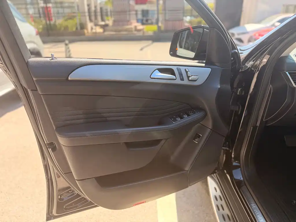 Mercedes-Benz GLE Coupe — миниатюра 12