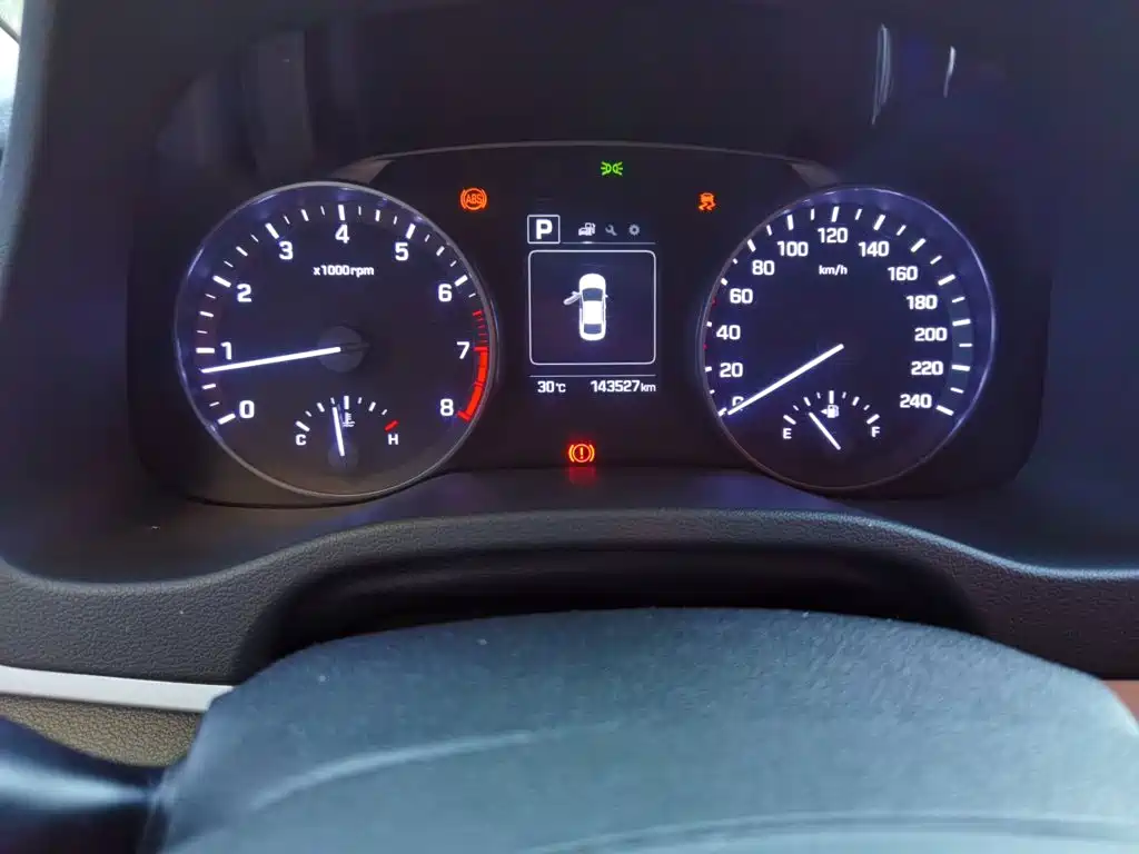 Hyundai Elantra — миниатюра 5