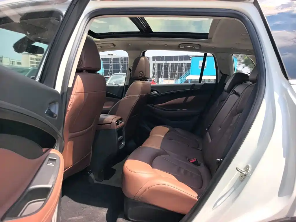Buick Envision Plus — миниатюра 10