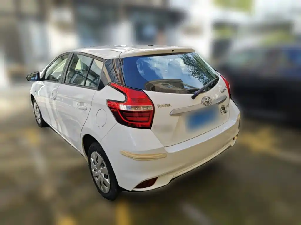 Toyota Vios FS — миниатюра 7