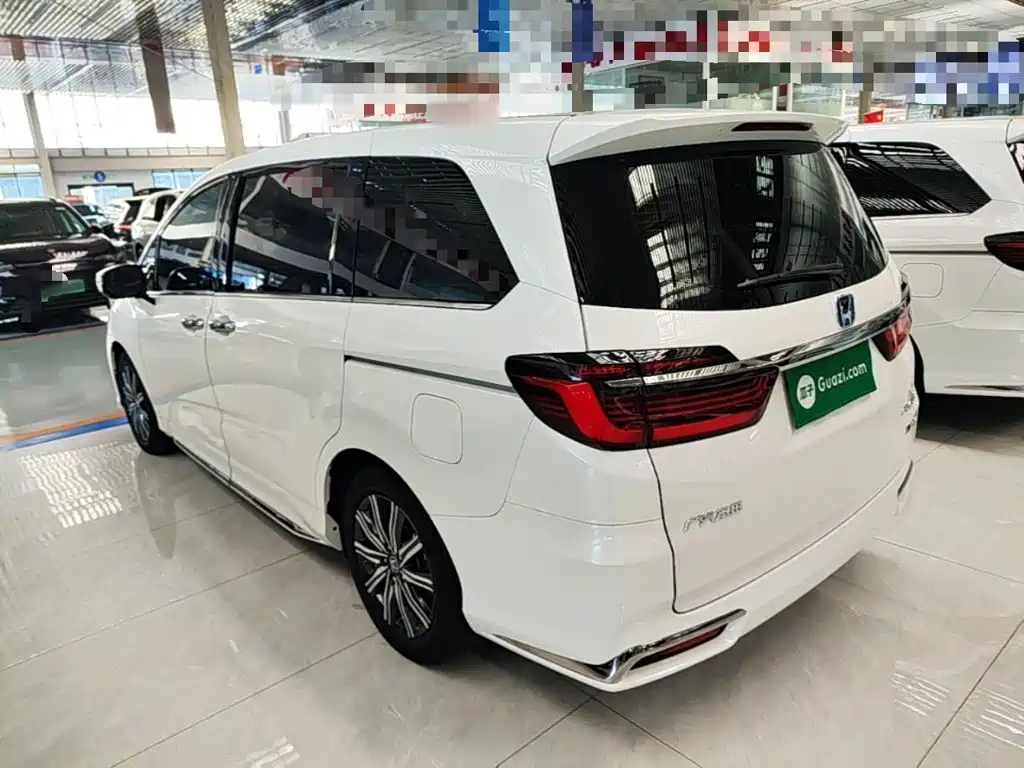Honda Odyssey — миниатюра 5