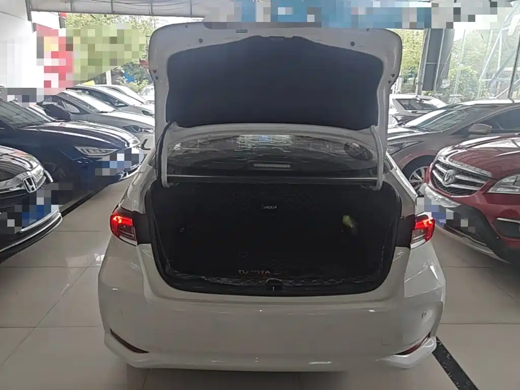 Toyota Corolla — миниатюра 19
