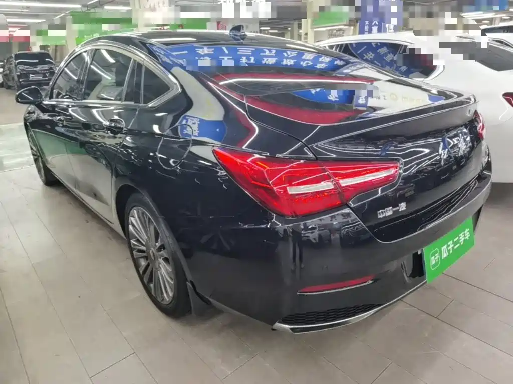 Hongqi Hongqi H5 — миниатюра 5