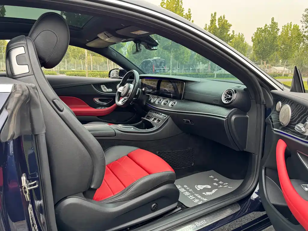 Mercedes-Benz E-Class (Import) — миниатюра 12