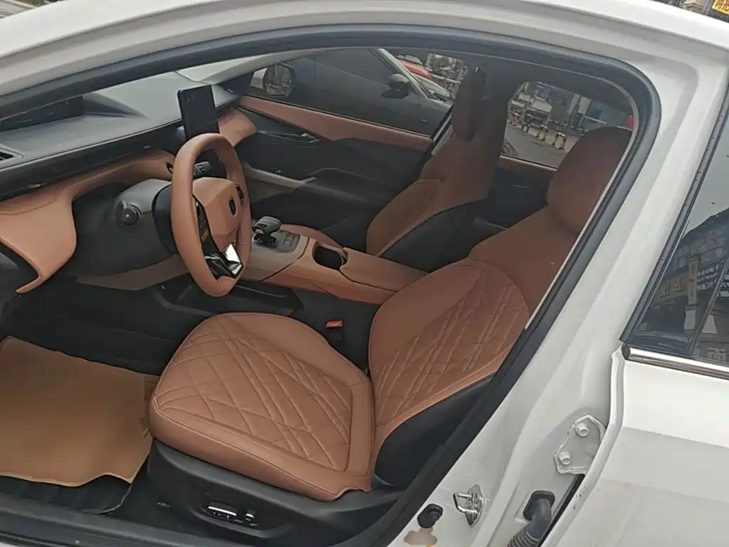 Changan Eado — миниатюра 15