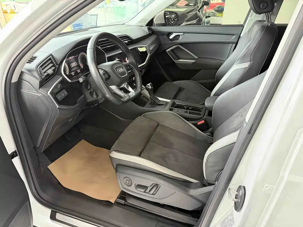 Audi Q3 — миниатюра 4
