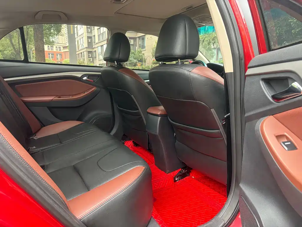 BYD G5 — миниатюра 12