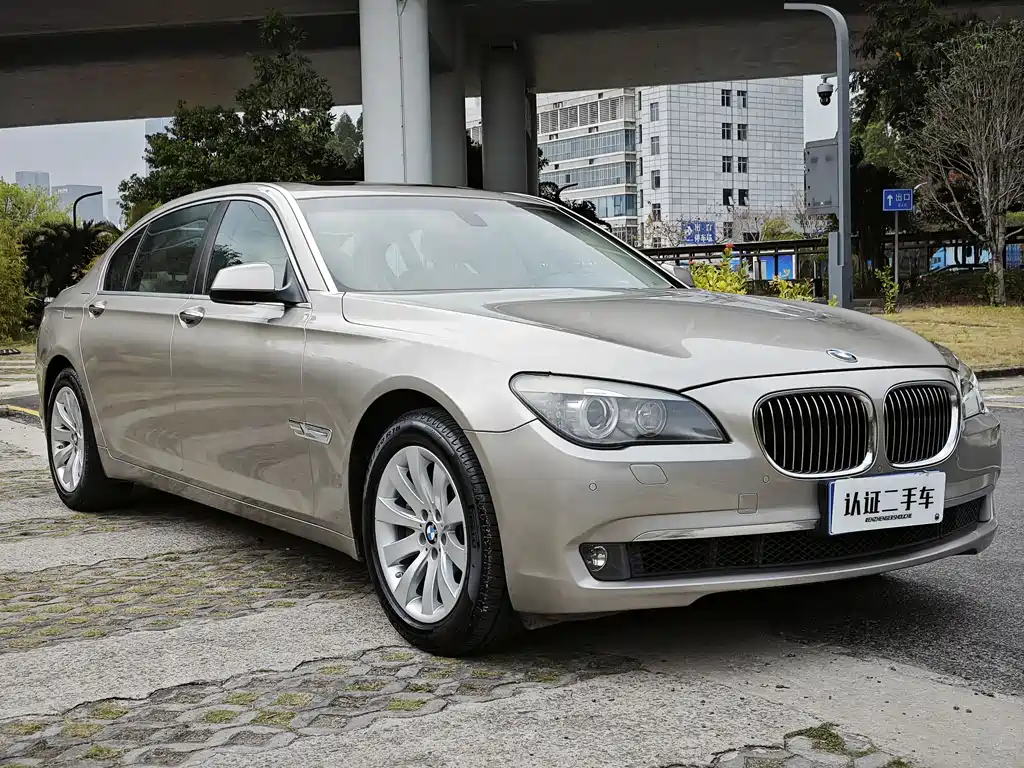 BMW 7 Series 7 2009 740Li Lead