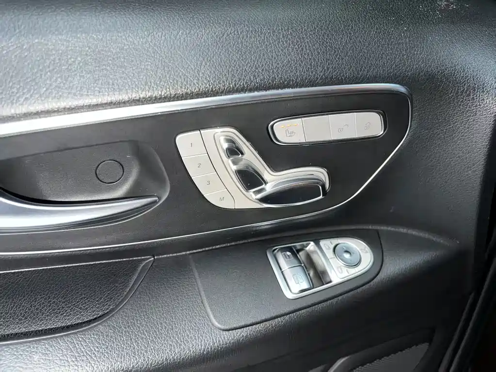 Mercedes-Benz Vito — миниатюра 14