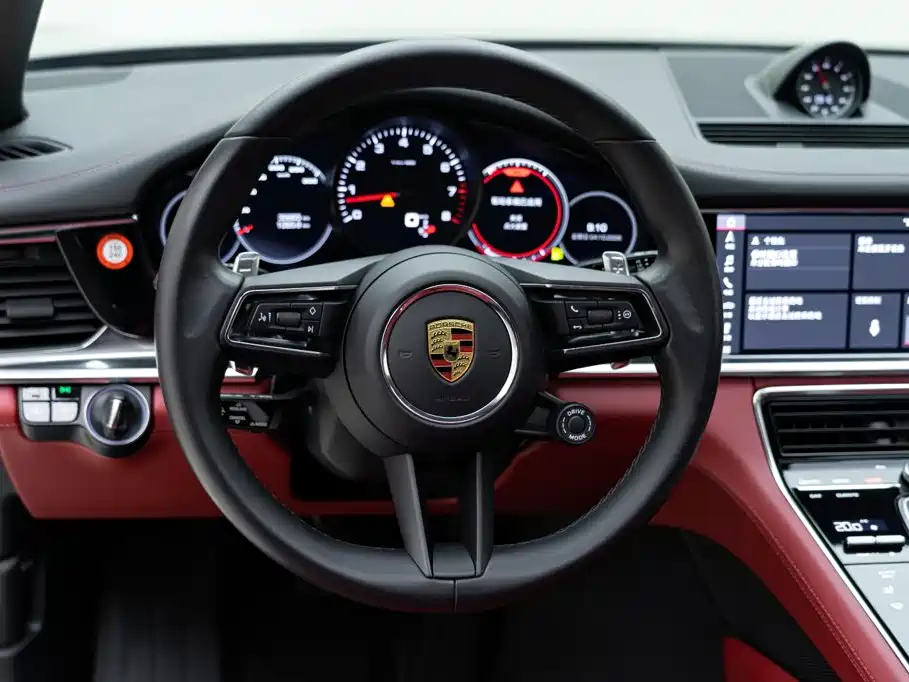 Porsche Panamera — миниатюра 12