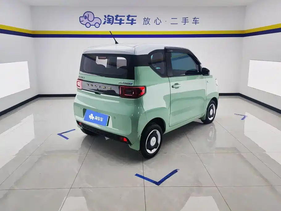 Wuling MINIEV — миниатюра 3
