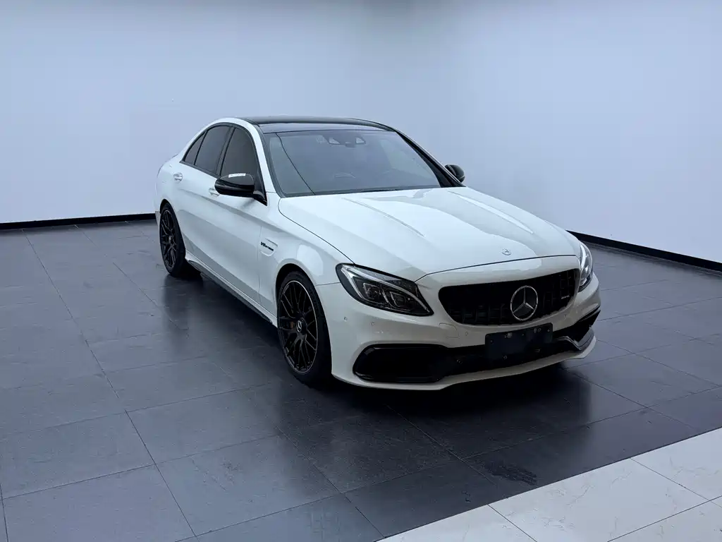 Mercedes-Benz C-Class AMG — миниатюра 3