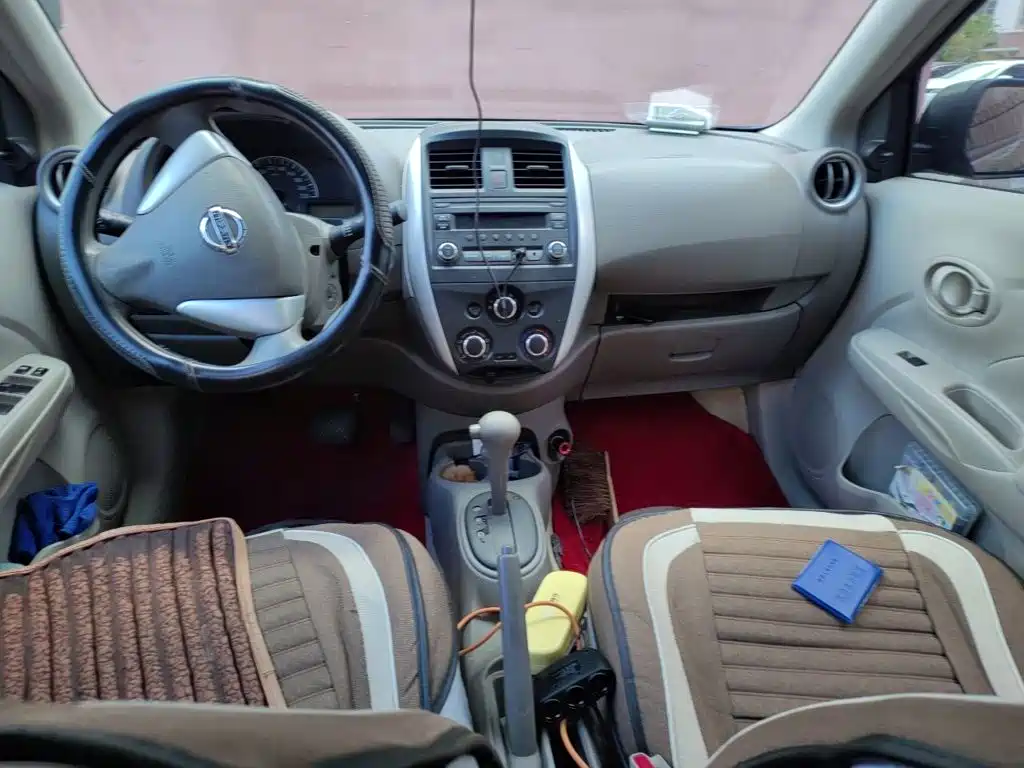 Nissan Sunny — миниатюра 5