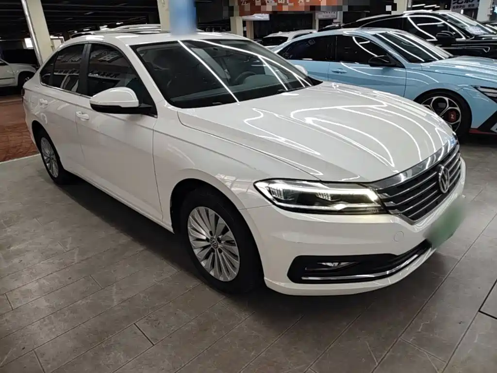 Volkswagen Lavida — миниатюра 4