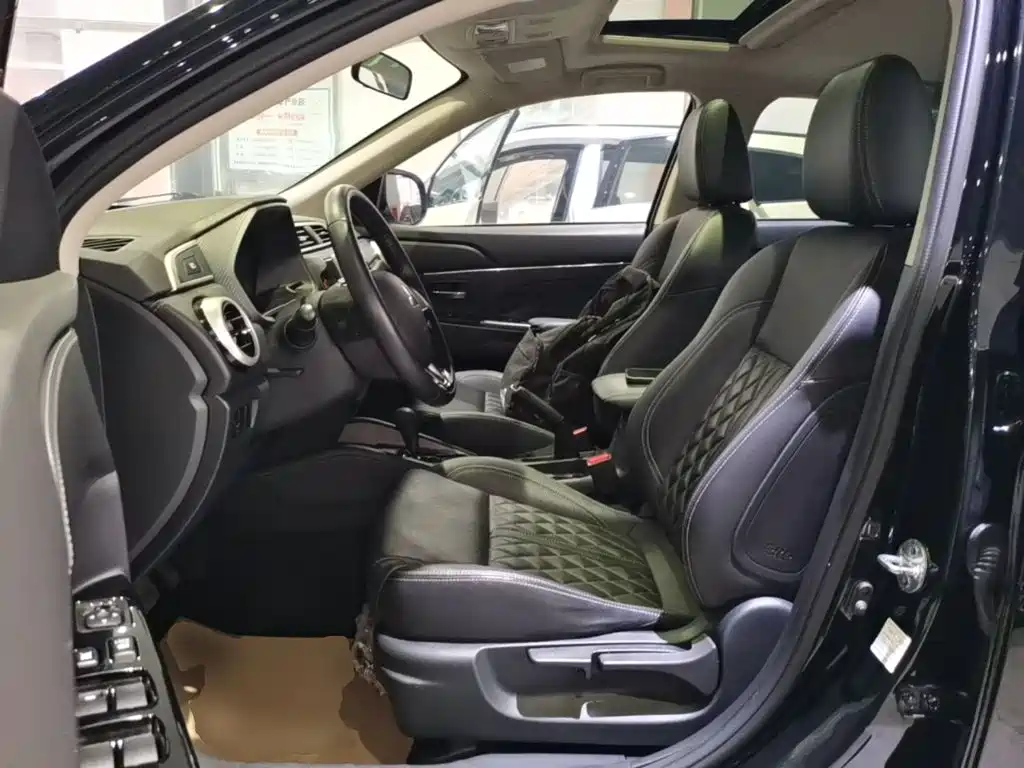 Mitsubishi ASX — миниатюра 15